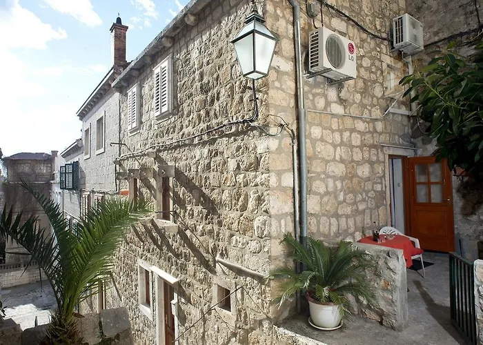 Apartment Old Town Gverovic