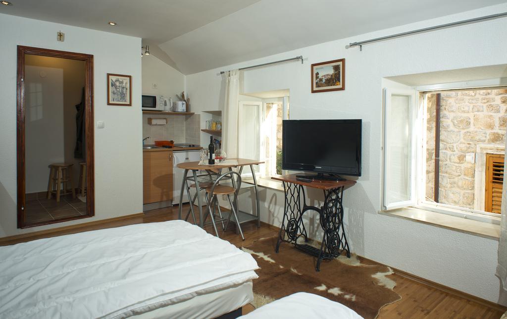 Apartment Old Town Gverovic *